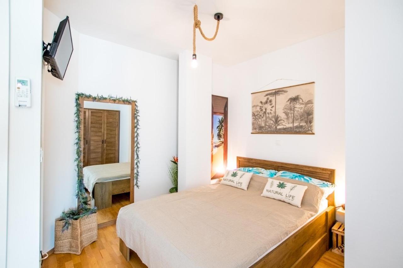 4 * Apartment Sunset Close To The Sea Kastela Exterior photo